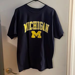 Champion University of Michigan fan tee